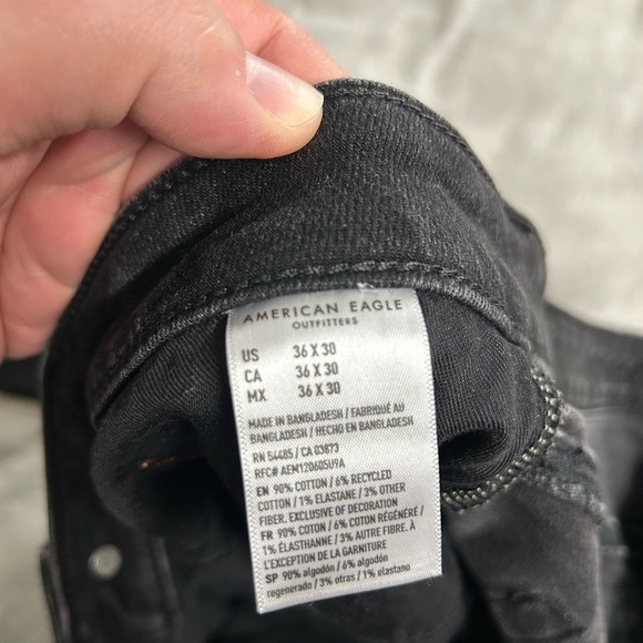 American Eagle Outfitters Black Straight Jeans - Picture 3 of 3